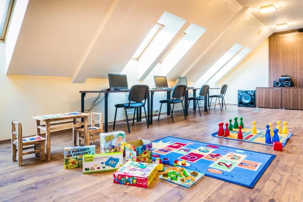 Hotel Sipox Strba Ngoại thất bức ảnh
